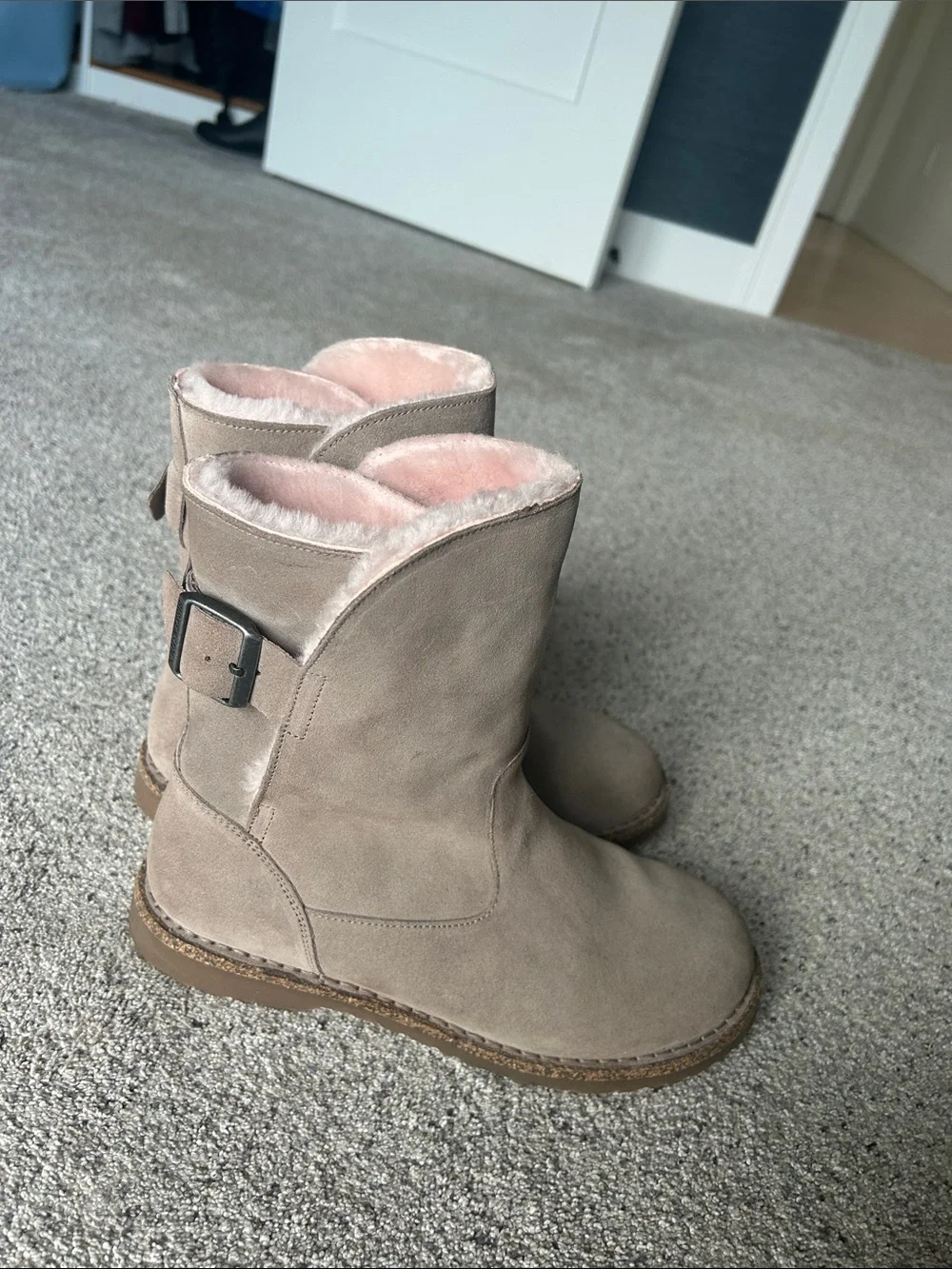 Birkenstock Taupe Suede Ankle Boots with Pink Shearling- size 41